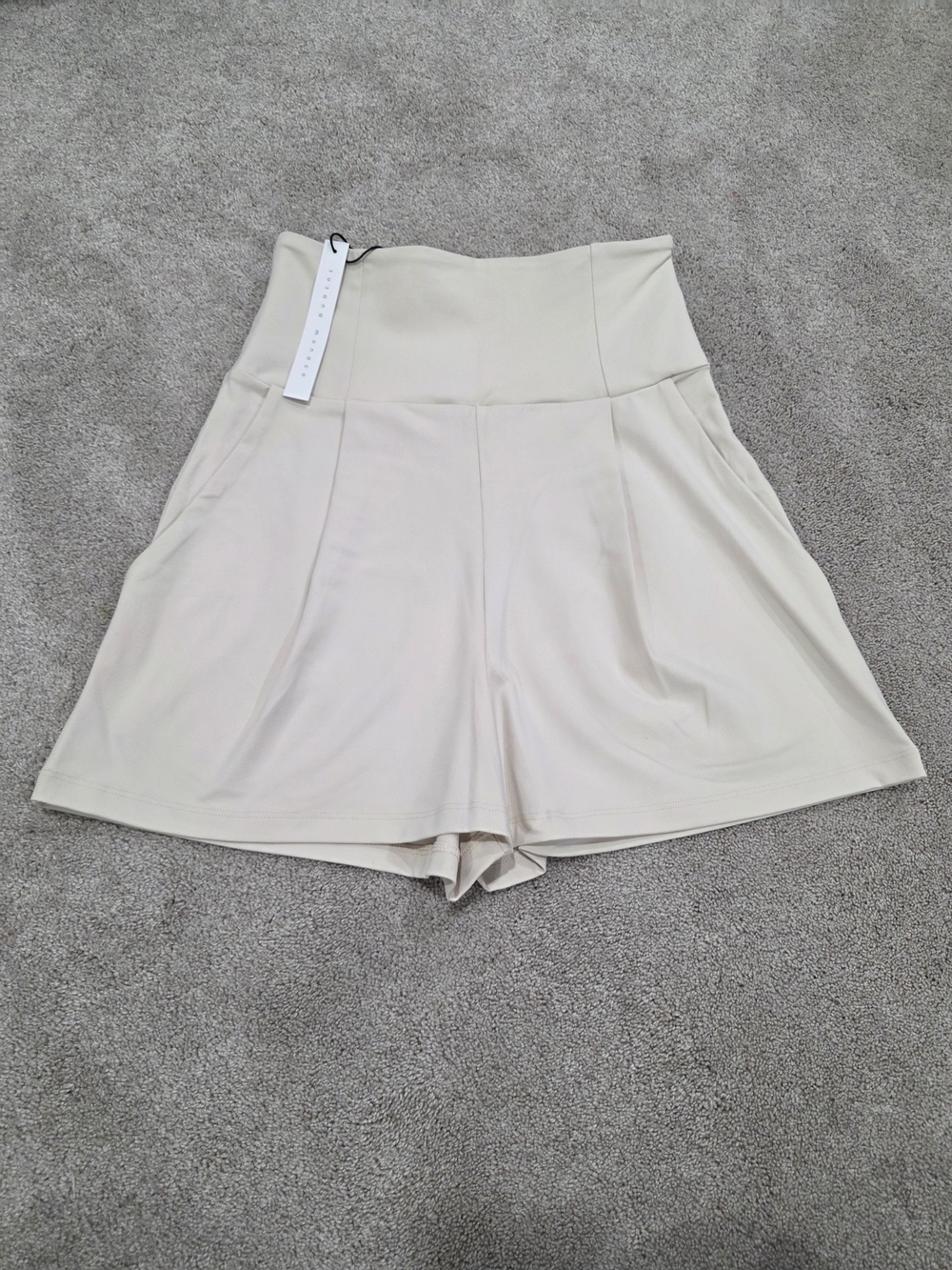 Susana Monaco High-Waist Cream Women's Shorts